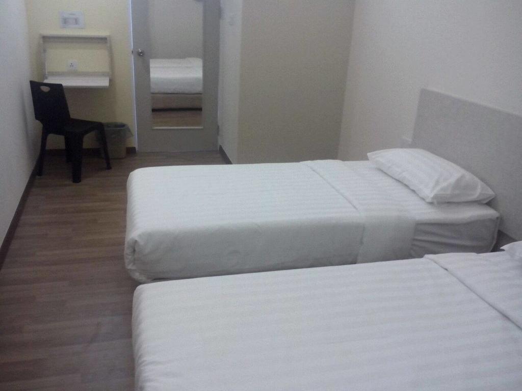 1Acs Residence Kuching Room photo